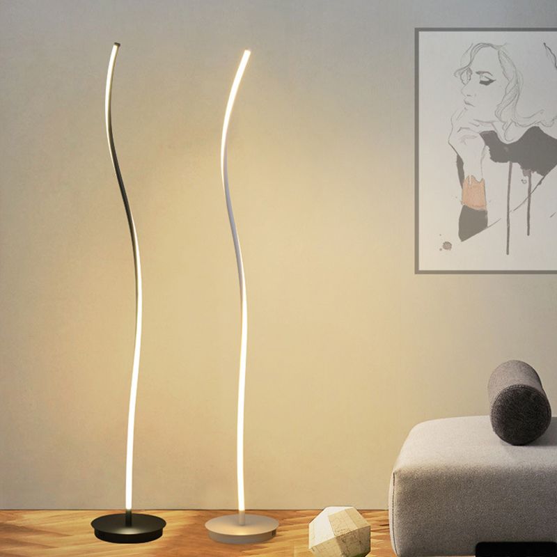 Louise Moderne Design Lineaire Vloerlamp Metalen Acryl Zwart/Wit Slaapkamer/Woonkamer