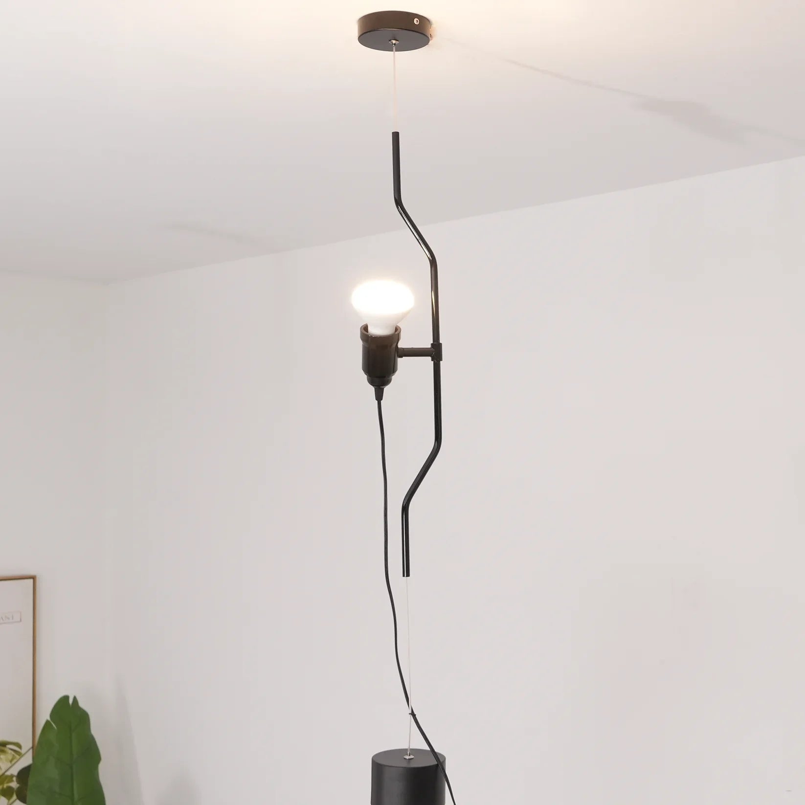 Alessio Minimalisme Metaal Zwart Wit Rood Hanglampen Eetkamer Slaapkamer